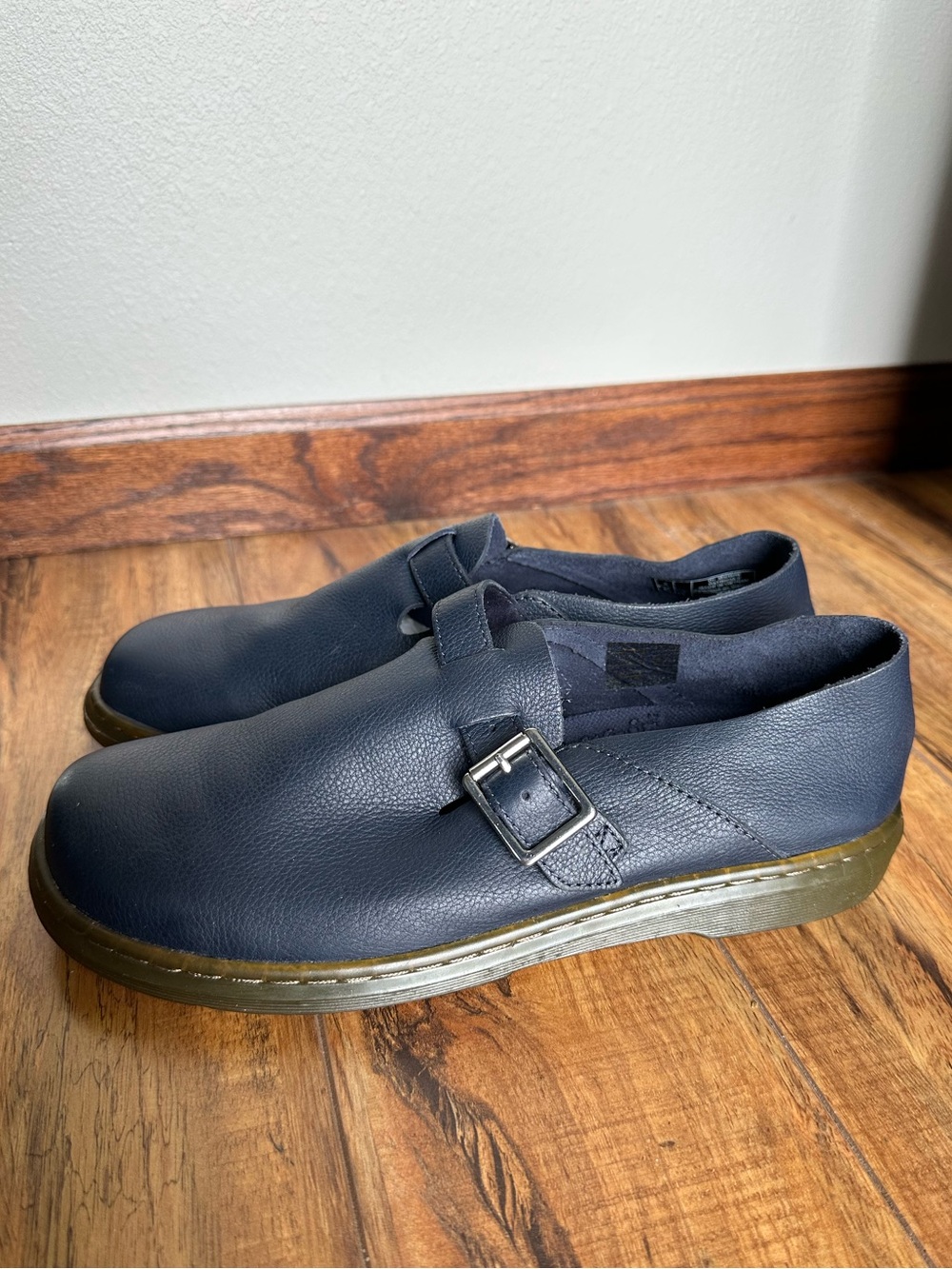 EUC Dr. Martens Patricia Navy Leather Buckle Slip-On Loafers Women’s Size 10 - Picture 2 of 10